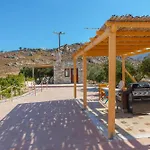Armonia Studios, & Bed & Breakfast Mikri Vigla