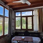 Armonia Studios, & Bed & Breakfast 4*