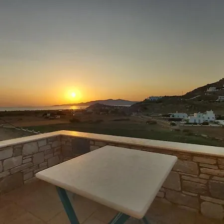 Armonia Studios, & מיקרי ויגלה