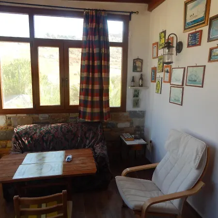 Bed & Breakfast Armonia Studios, & Mikri Vigla